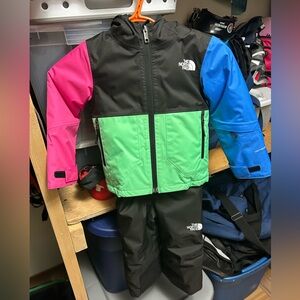 Northface kids ski/snow suit